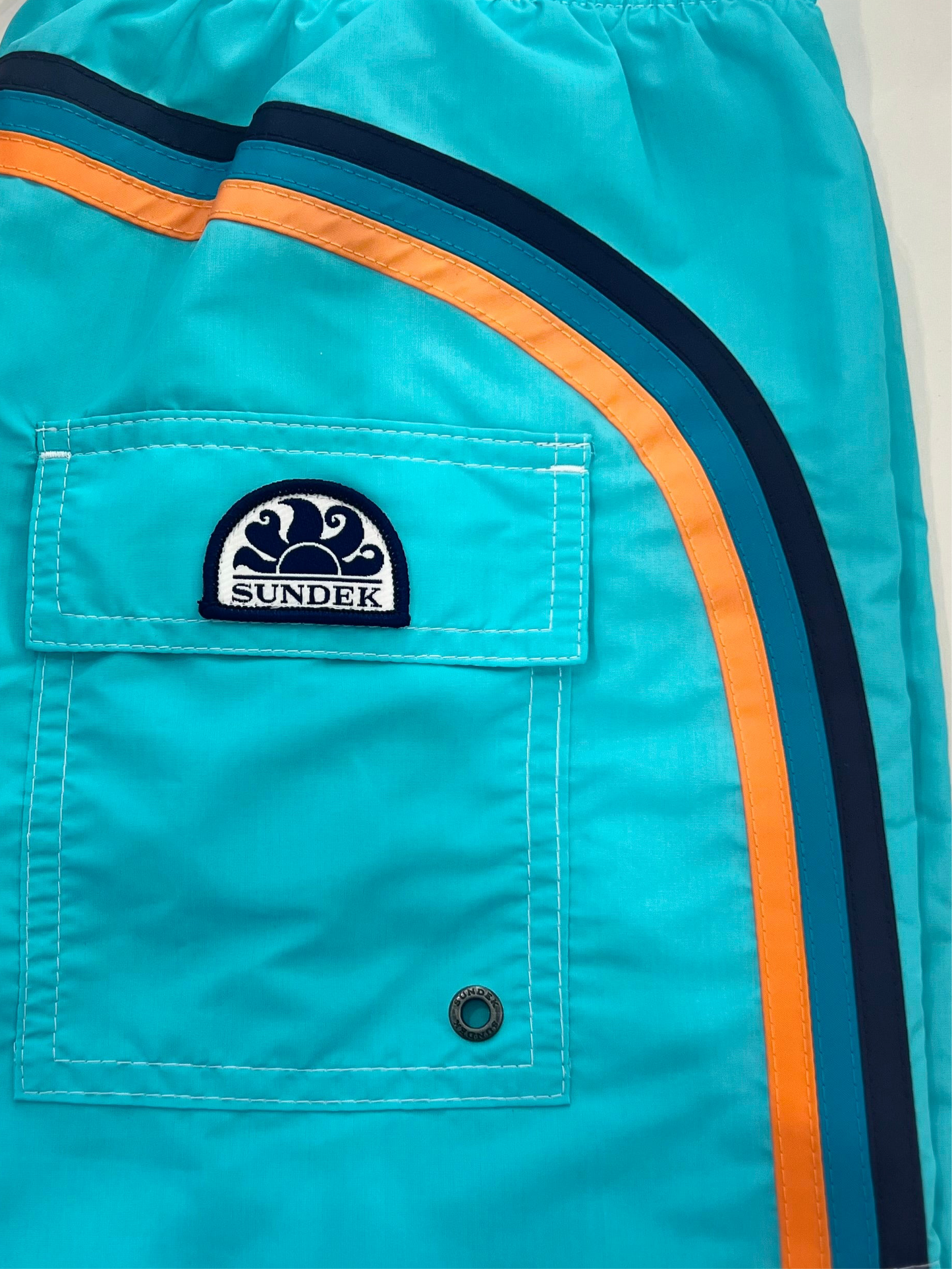 MAILLOT DE BAIN COURT TAILLE ÉLASTIQUE TAFFETA ICONIQUE